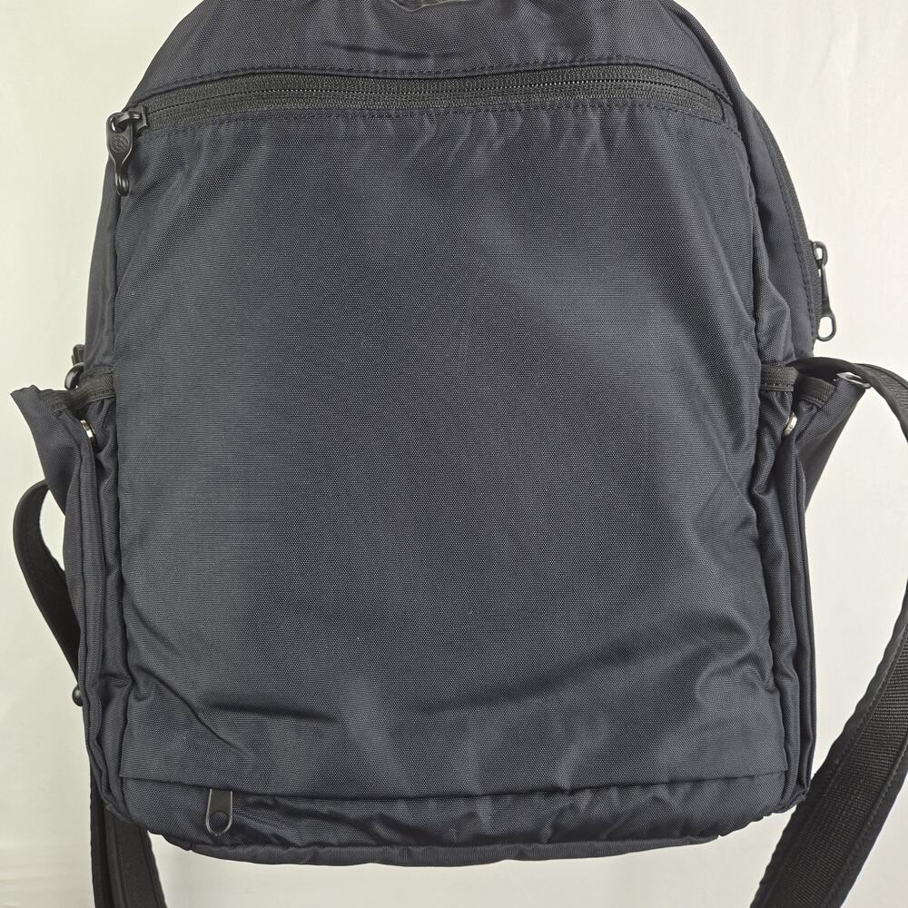 Pacsafe MetroSafe 300 Gii Laptop Bag In Black - Picture 10 of 13